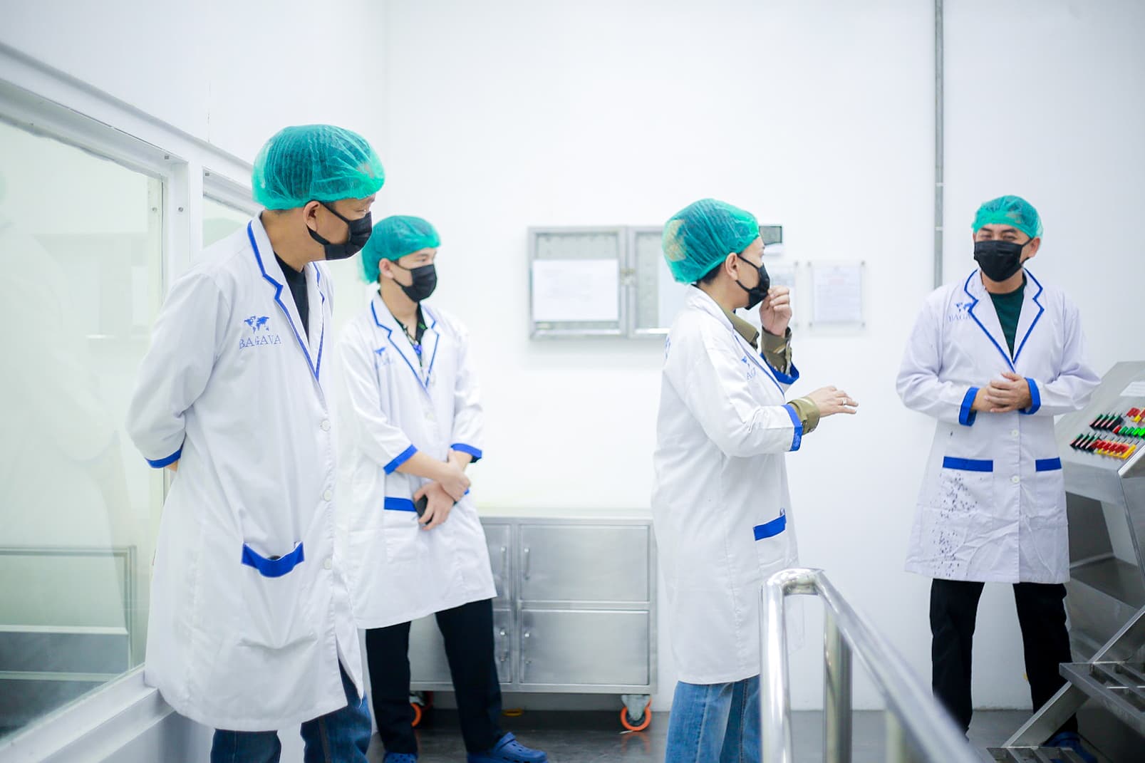 Menerapkan sistem manajemen yang efektif kepada seluruh karyawan.